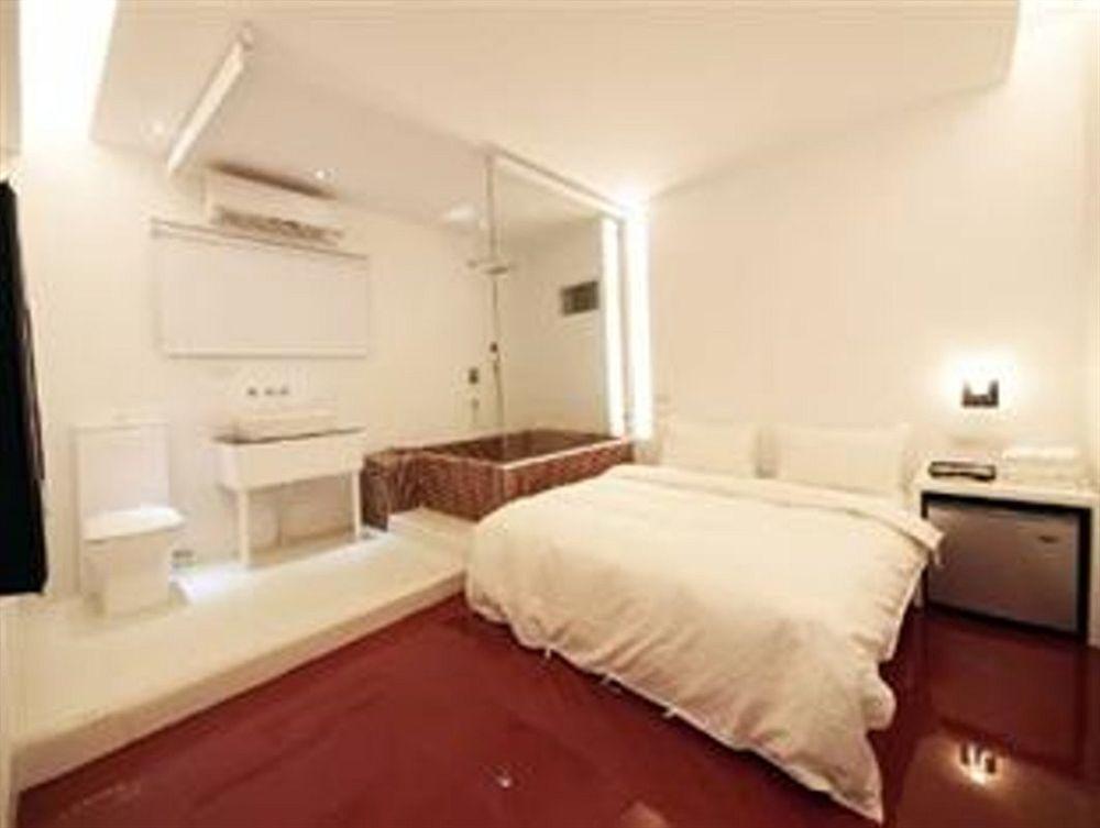 더 하우스 B&B Shanjiao 외부 사진